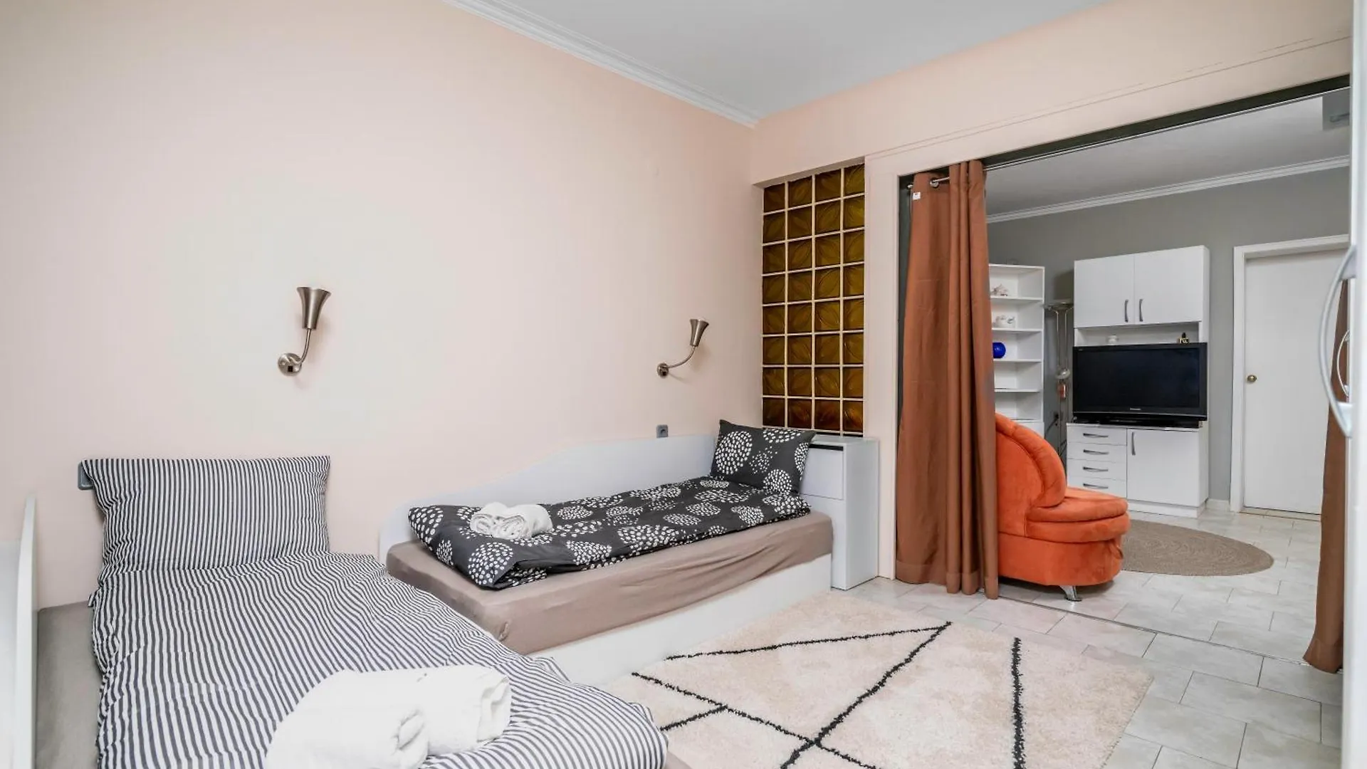 Cozy Apartment Near Vitosha Street By Flat Mаnager ソフィア